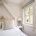 Bay House And Gardens 펜션 *