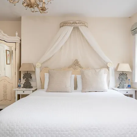 Semesterbostad Bay House And Gardens *