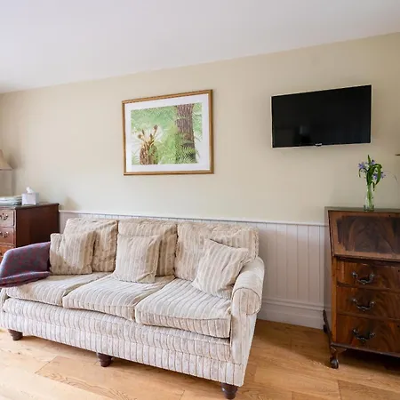 Semesterbostad Bay House And Gardens