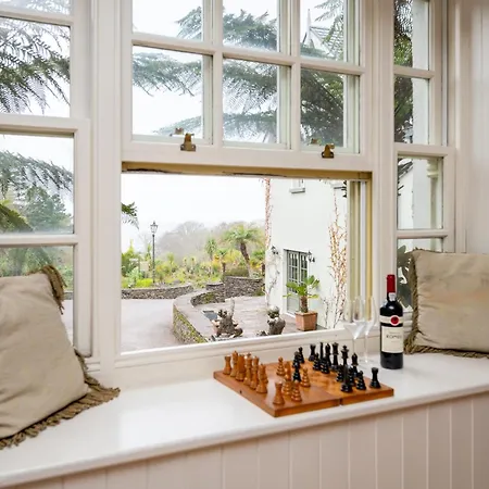 Bay House And Gardens Kells (Kerry)