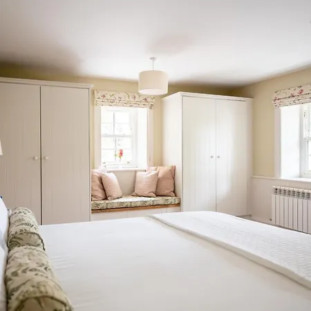 Bay House And Gardens Semesterbostad *