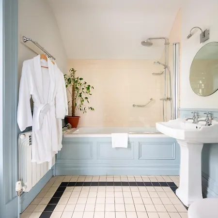 Bay House And Gardens Semesterbostad Kells (Kerry)