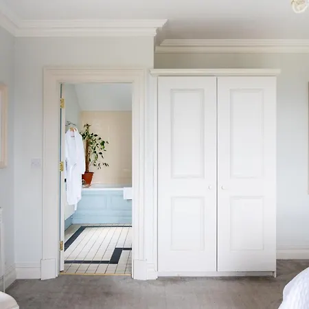 Bay House And Gardens Semesterbostad Kells (Kerry)