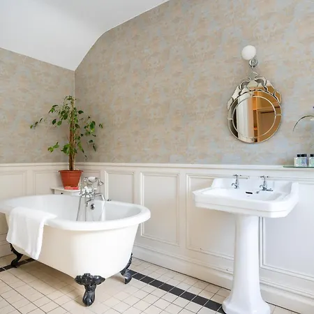 Semesterbostad Bay House And Gardens *