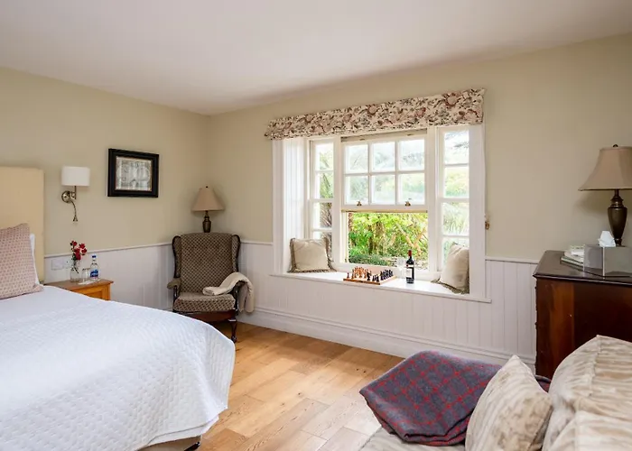 Bay House And Gardens Feriehus