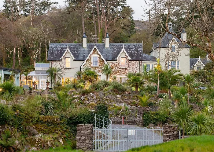 Bay House&gardens * Kells (Kerry)