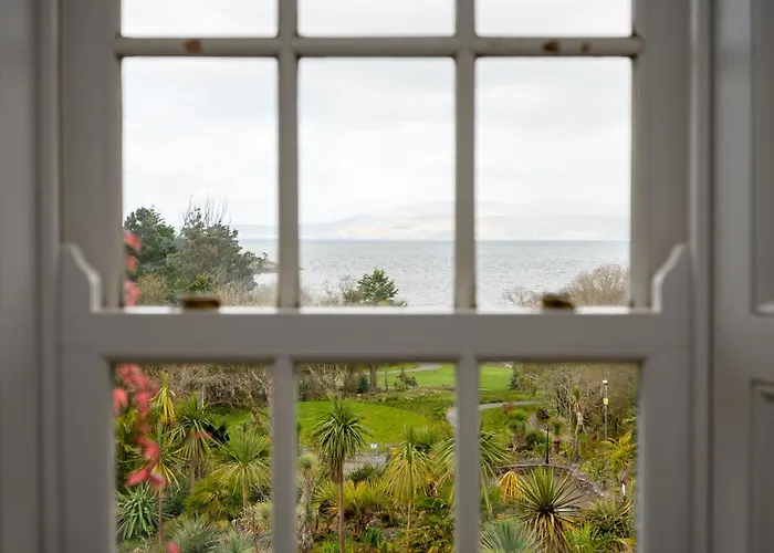 Bay House And Gardens Kells (Kerry)